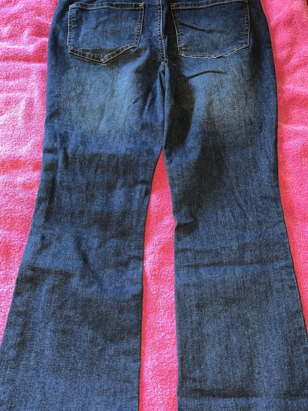 Bootcut Jeans - Picture 2 of 3